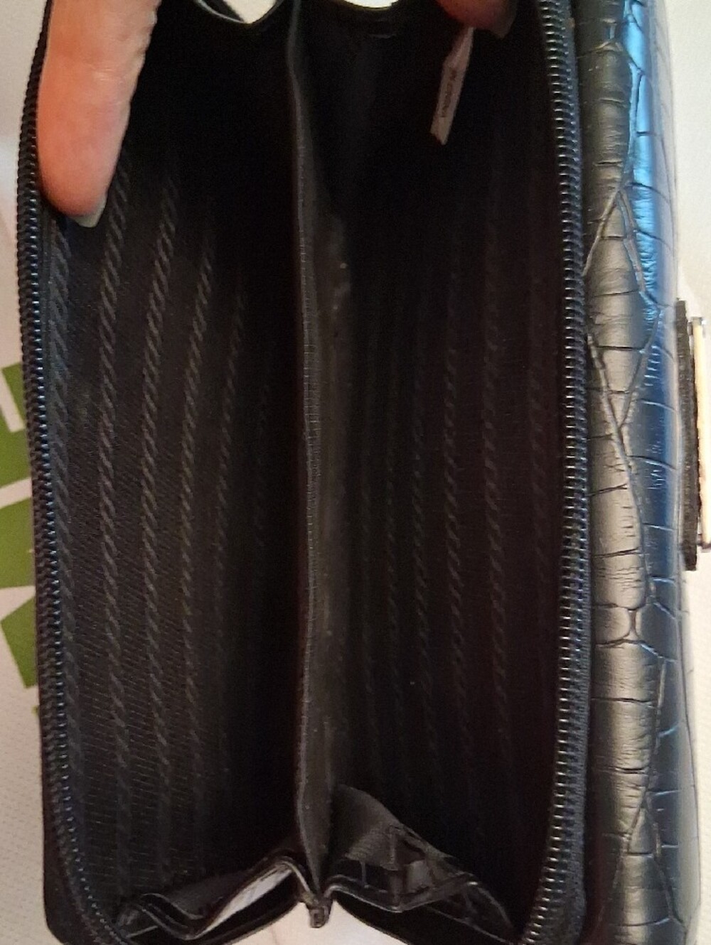 Prada Black Croc-Embossed Leather Flap Wallet with Logo Plaque - Picture 4 of 4
